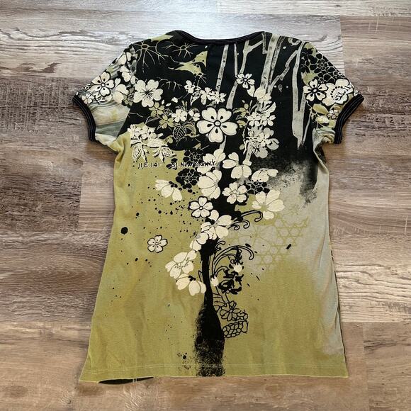 Vanilla Sugar Graphic Tee Green Floral Gothic Lace Trim Y2K Top L - Picture 3 of 7